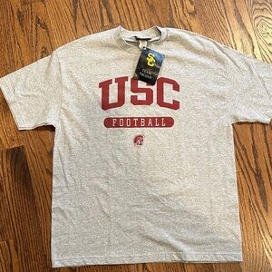 College Football - USC NWTMens XL NWT🖤